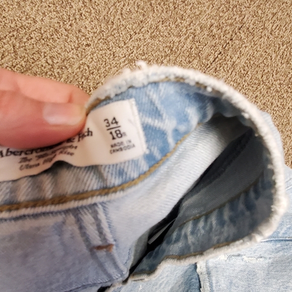 Banana Republic wide leg trouser jean and AF light rinse wide leg jean set - Picture 4 of 4